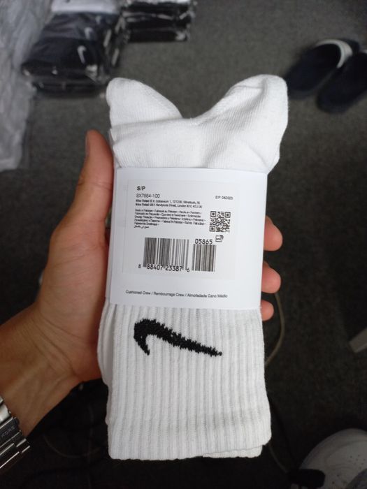 Nike Wysokie Białe Skarpety