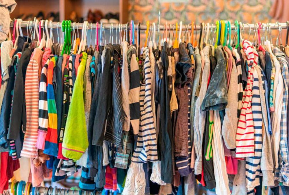 Пакет 5 кг женских вещей
5 кг жіночих речей