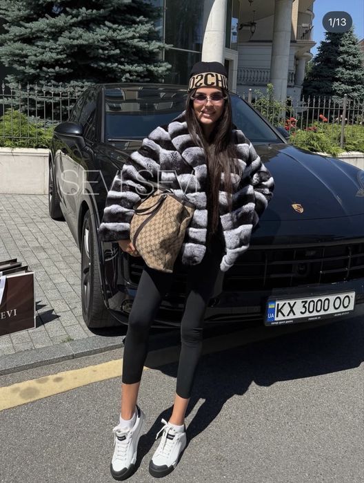 Шуба автоледі під шиншилу