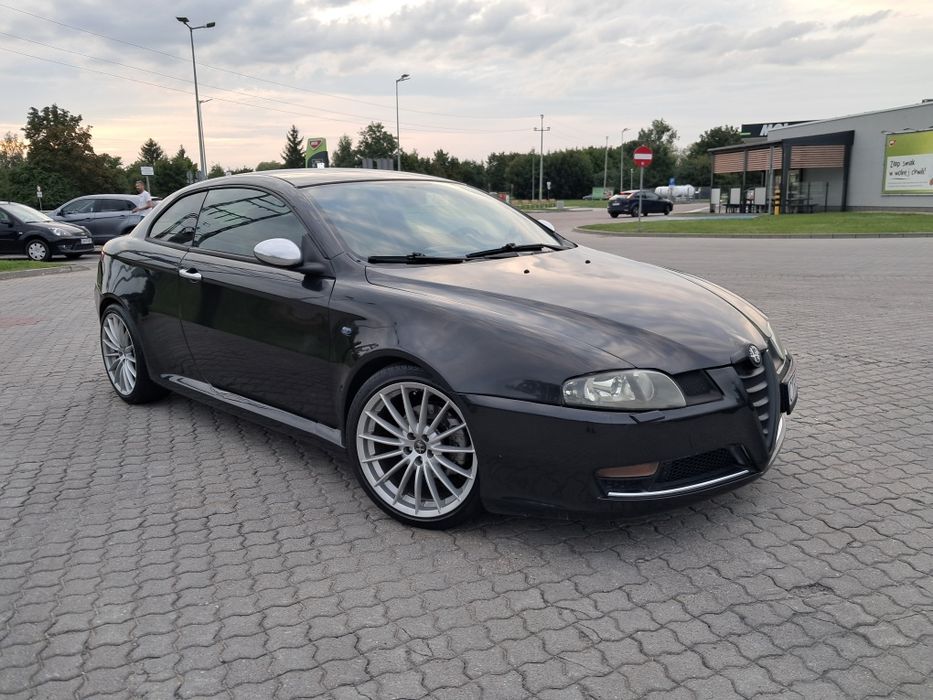 Alfa Romeo     GT     1.9 JTD     BLACKLINE