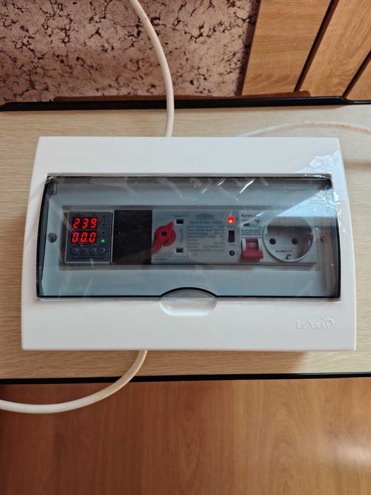 Щиток АВР для зарядної станції (ecoflow, bluetti)