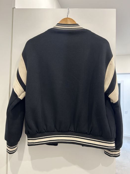 Тепла кофта бомбер Bershka XS-S