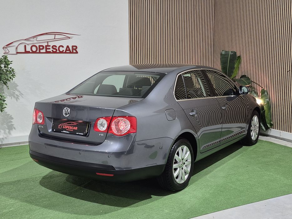 VW Jetta 1.6FSI - 52.000KM | GARANTIA | NACIONAL