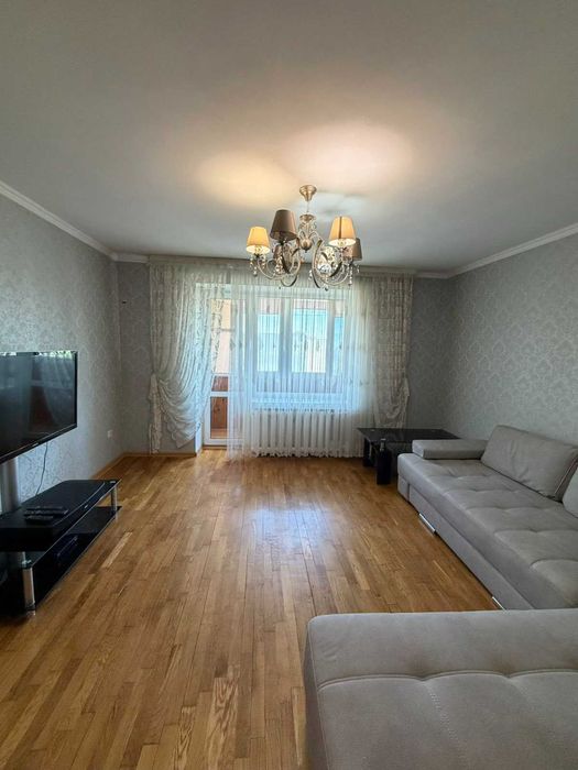 Продається 3кім квартира