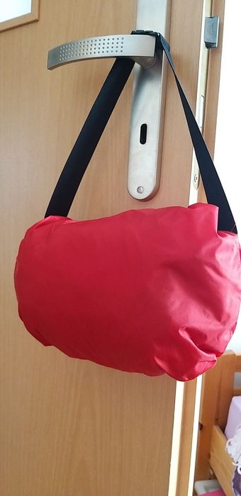 Kurtka przeciwdeszczowa dziecięca 12l. Decathlon 146-152