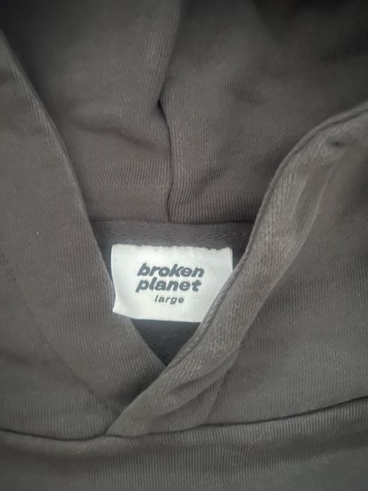 Bluza Broken Planet