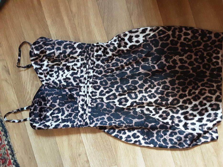 Платье туника новое.