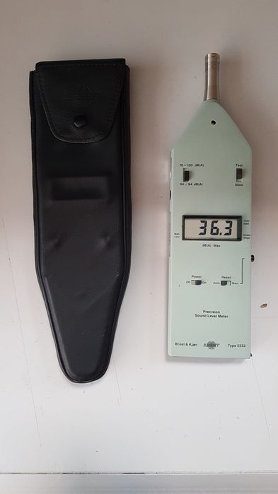 ШУМОМЕР 1го класса  2232 КАЛИБРАТОР 4230(Bruel&Kjaer) Дания