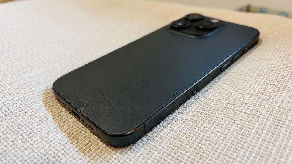 iPhone 15 Pro 512GB – Azul Titânio – Excelente estado