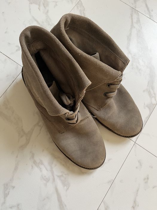 Ботинки Zara жіночі