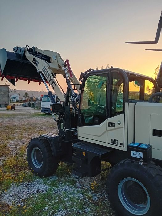 Venda de máquina pa carregadora com garfos
