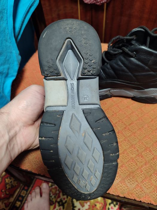 Зимові хлопчачі кросівки 38 р. 24 см