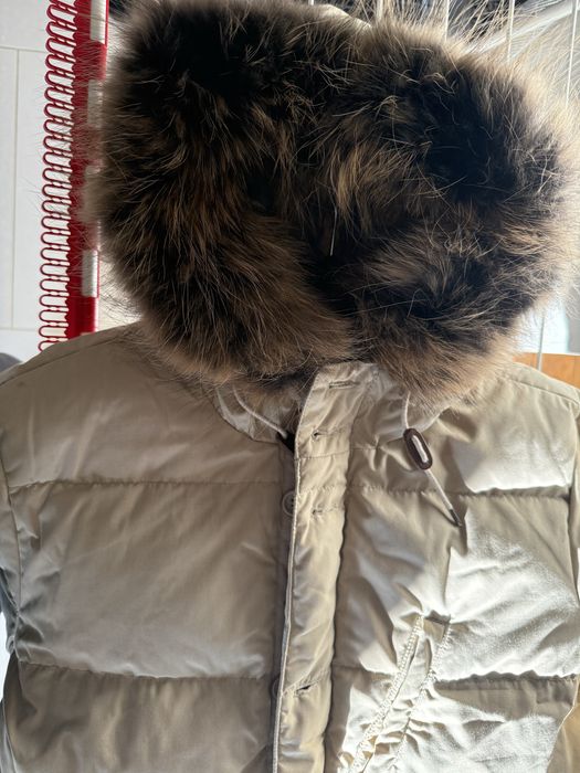 Kurtka LEVIS wypelnienie pierze, naturalne futro