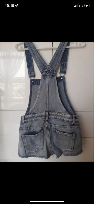 Jeansowe ogrodniczki