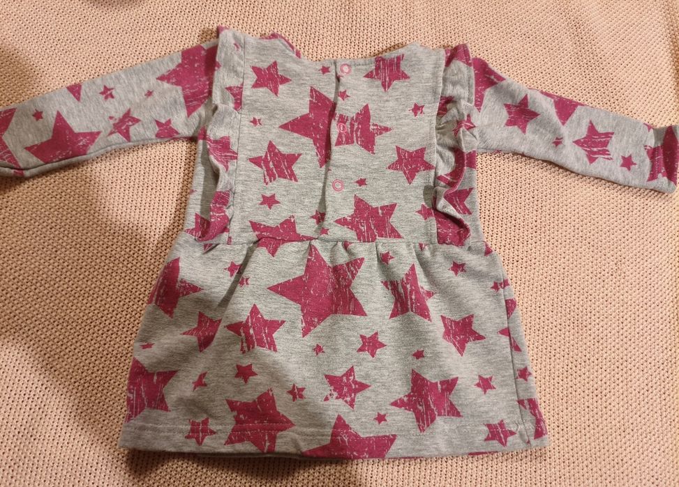 Sukienka niemowlęca w gwiazki - rozmiar 74