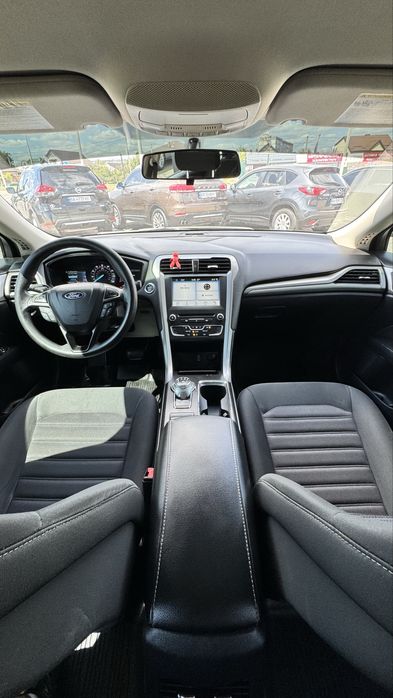 НЕ ФАРБОВАНИЙ Ford Fusion Форд Фюжн SE 2018 р 1.5 бенз EcoBoost 6АКПП