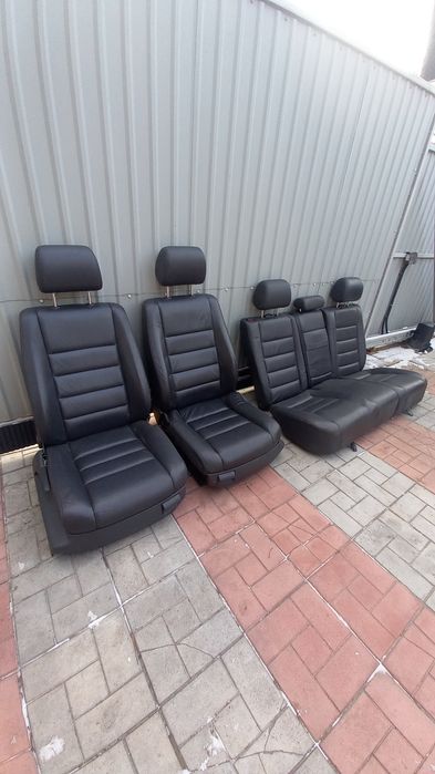 Сидіння сиденья диван салон Touareg Caddi крісло кресла карти ручка