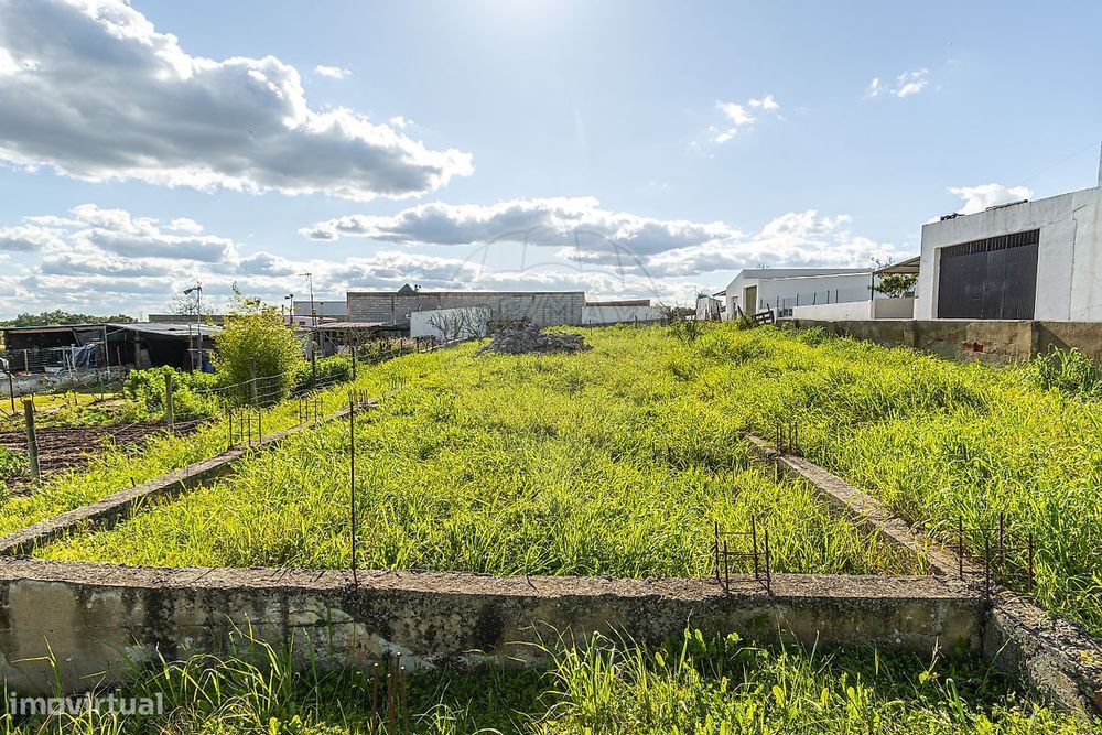 Terreno  para venda — Santiago do Escoural, Évora