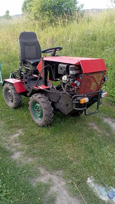 Продається міні-трактор