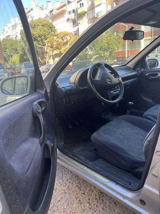Opel corsa 1.2 -2000 — photo 3