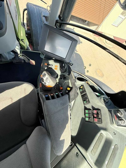 Claas Axion 920 2013року