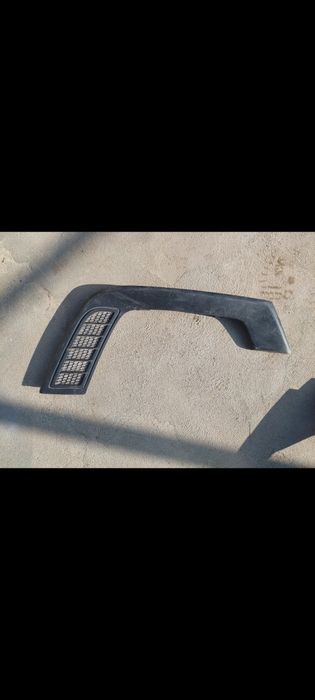 suzuki vitara фара решітка заглушка молдинг