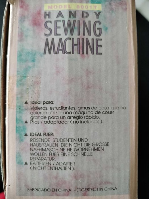 Máquina de Costura manual - Nova