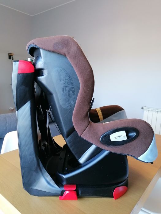 Cadeira Auto Bébé Confort Axiss - Grupo 1 (9-15kg)