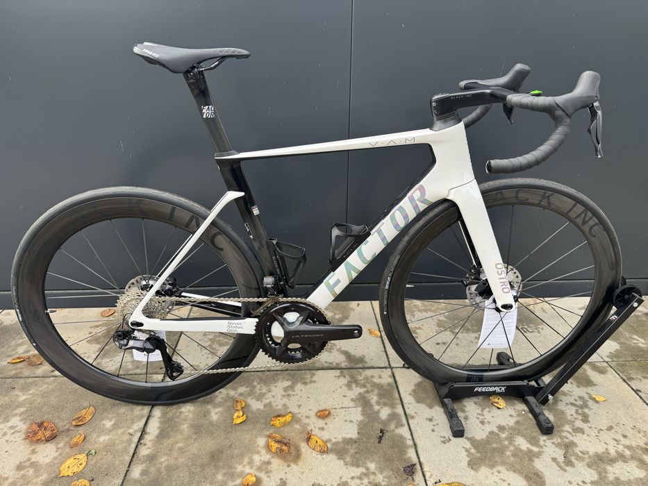 Factor Ostro Vam 2.0 Shimano Ultegra Blackinc