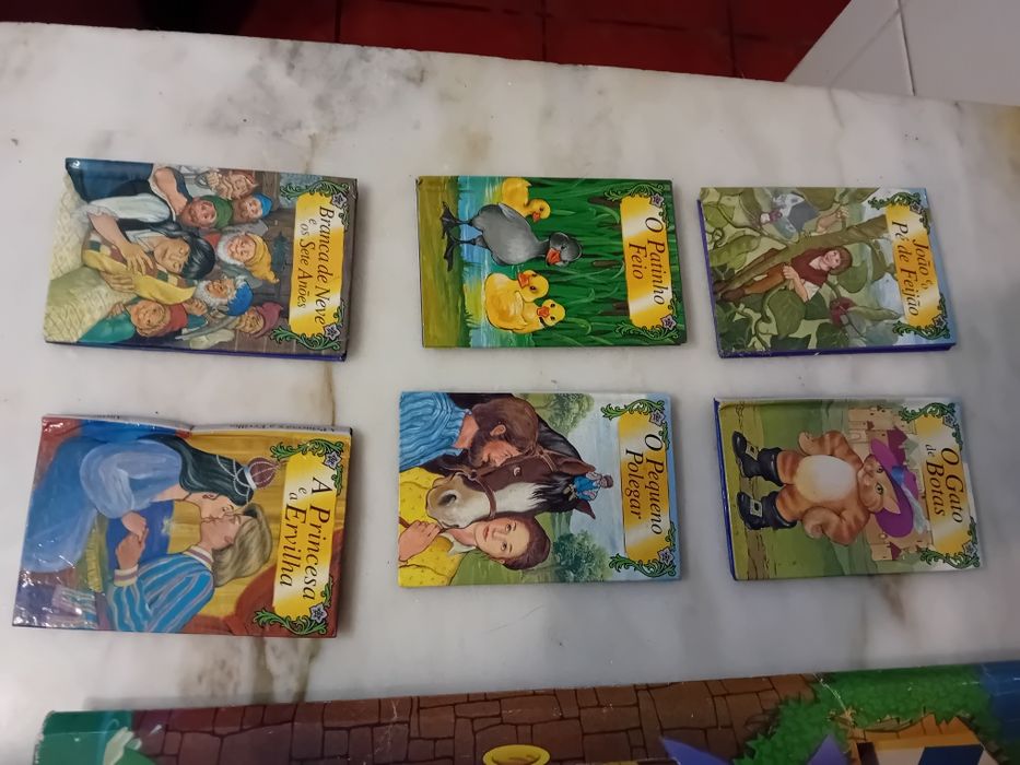 Colecção 12 Livrinhos O Castelo de Contos de Fadas