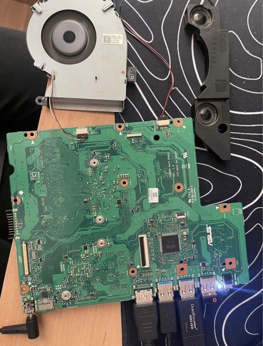 Asus R540N - płyta główna + zasilacz