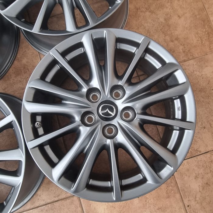 Диски Mazda R17 5x114.3 7j ET45 ЦО67.1 оригінал