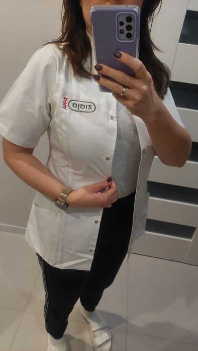 Fartuch medyczny krótki z krótkim rękawem rozmiar S