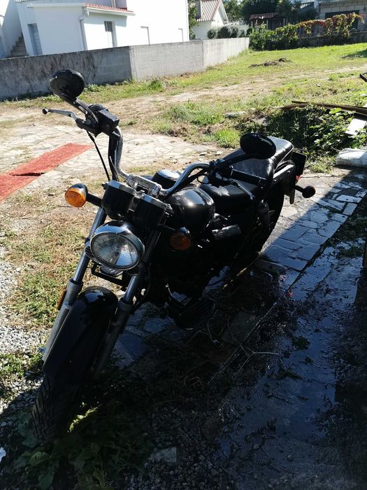 Moto 125 mt bom estado como novo