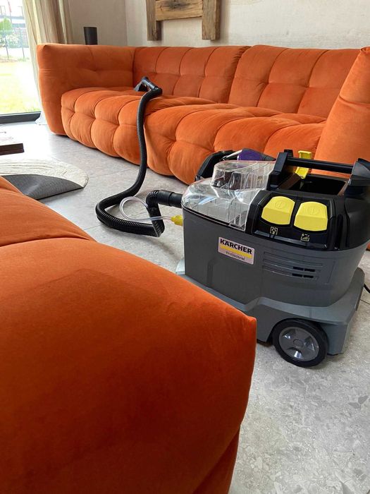 Pranie tapicerki samochodowej detailing czyszczenie auta Karcher pranie kanap dywanów