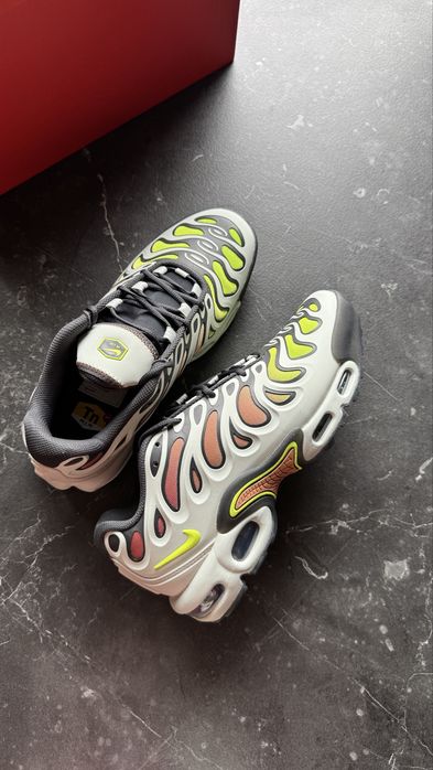 Nike Air Max Plus Drift “Light Silver/Volt” r.40.5 Nowe, oryginalne
