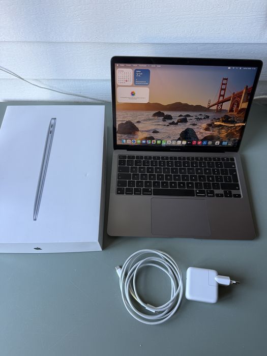 Apple Macbook Air 13” M1 2020