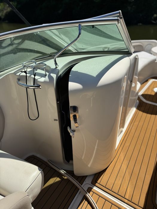 Barco Lancha SEA RAY 240 sundeck