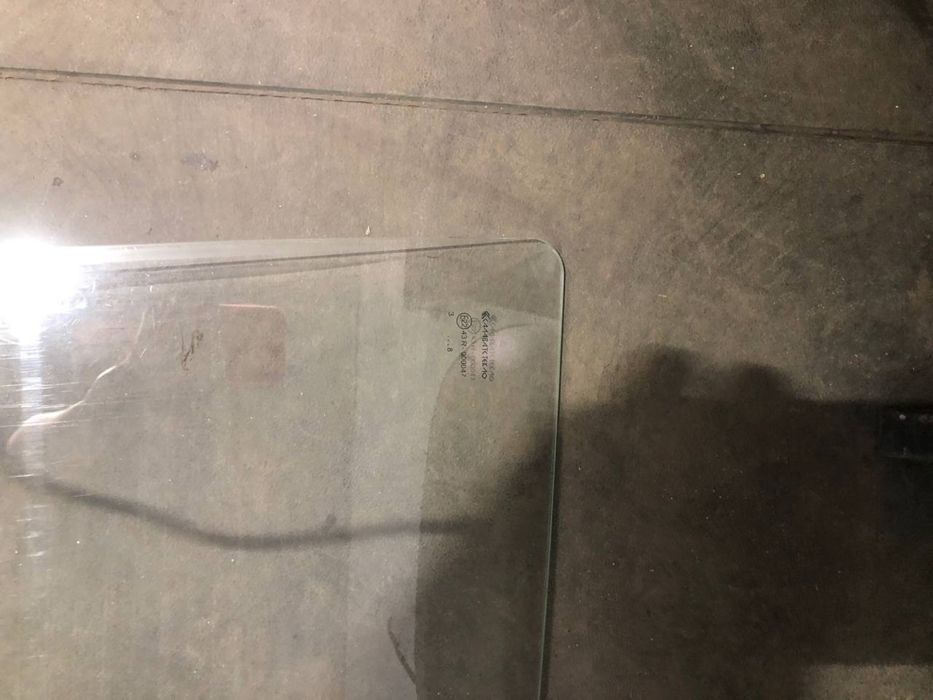 Стекло ВАЗ 21099 2109 стекло ваз 2115 глухі стекла заднє 2109 2170 10