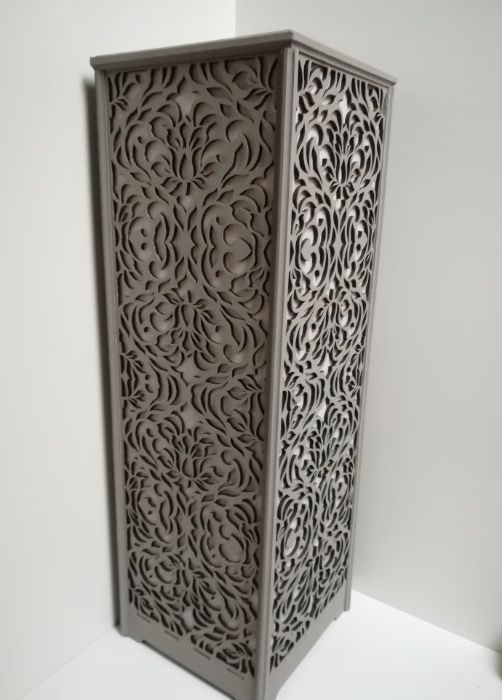 Lampa stojąca ażurowa