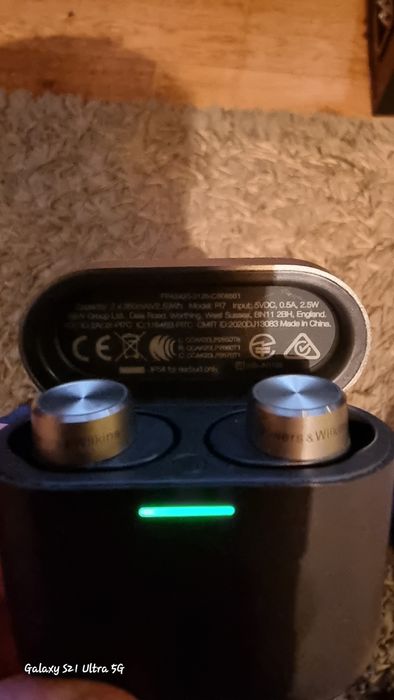 Bowers and Wilkins PI 7