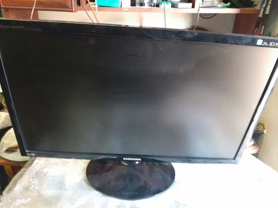 Монітор 22 дюйми