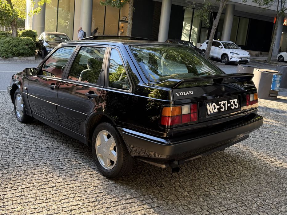 Vendo Volvo 440 Turbo 1700cc  de 1990 121milkm