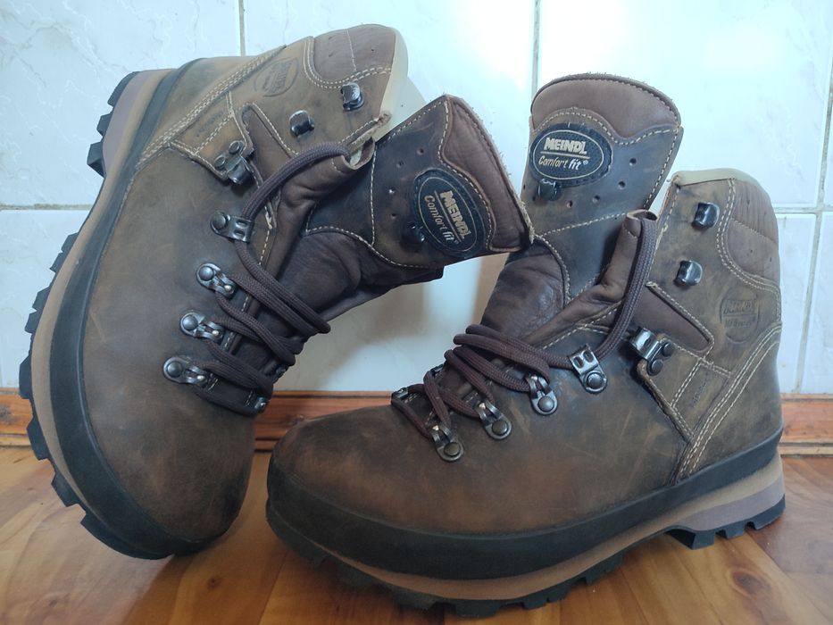 Трекінгові черевики Lowa Meindl gtx 42,5 42 UK 8,5 28,3 см устілки