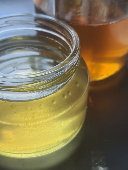 Мед з чернігівській обл.- акація,різнотрав'я,липа. Мед - 2025