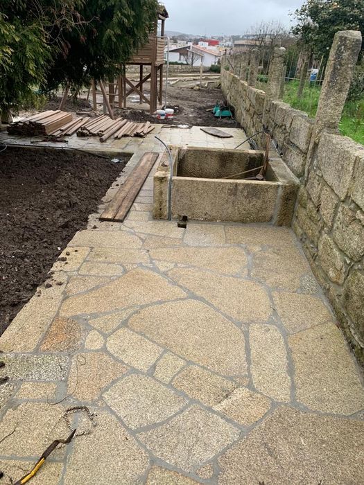 Vários tipos de pedra antiga