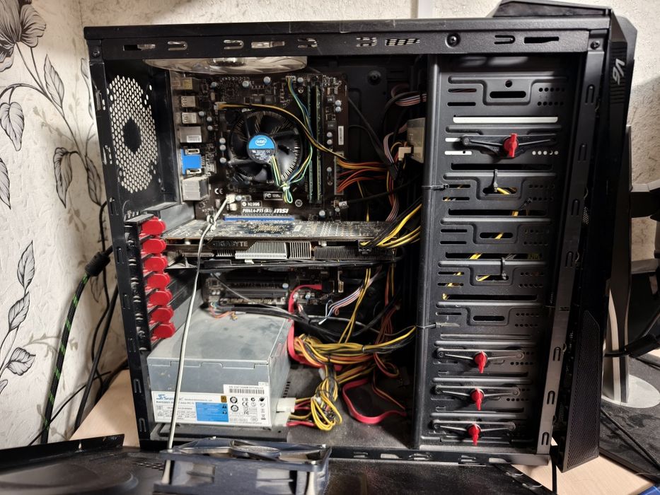 Комп'ютер ПК системний блок Intel I5 8GB DDR3 SSD 256GB Radeon HD7950