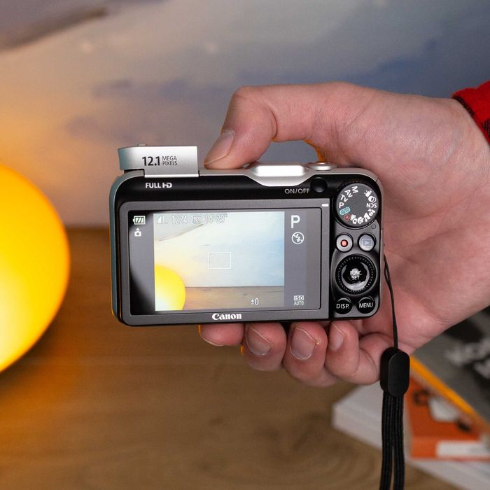 Canon PowerShot SX230 HS - Цифровий фотоапарат