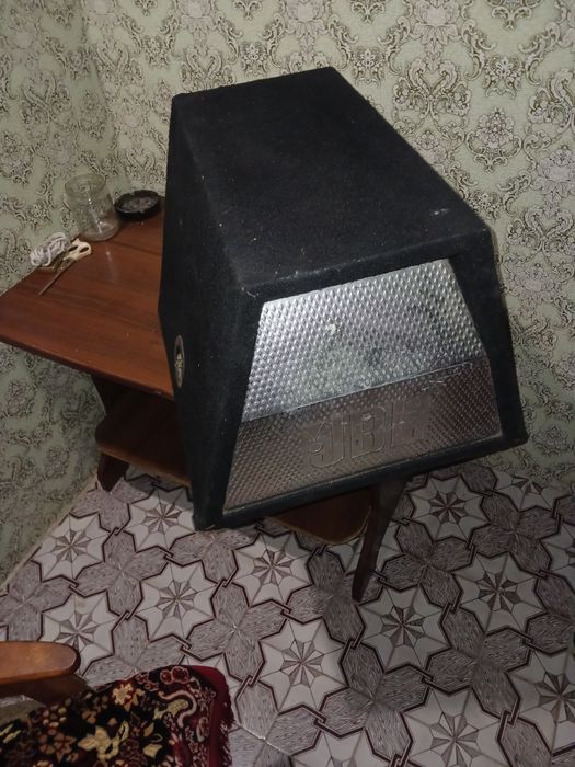 Продам JBL 1000Watt