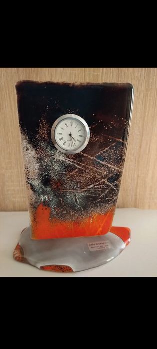 Zegar szklany stojący